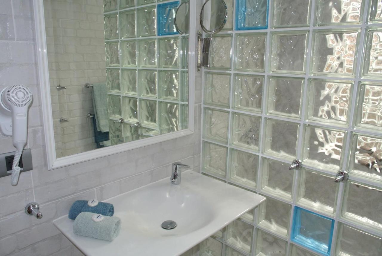 Bungalows & Apartamentos Morani 푸에르토나오스 외부 사진